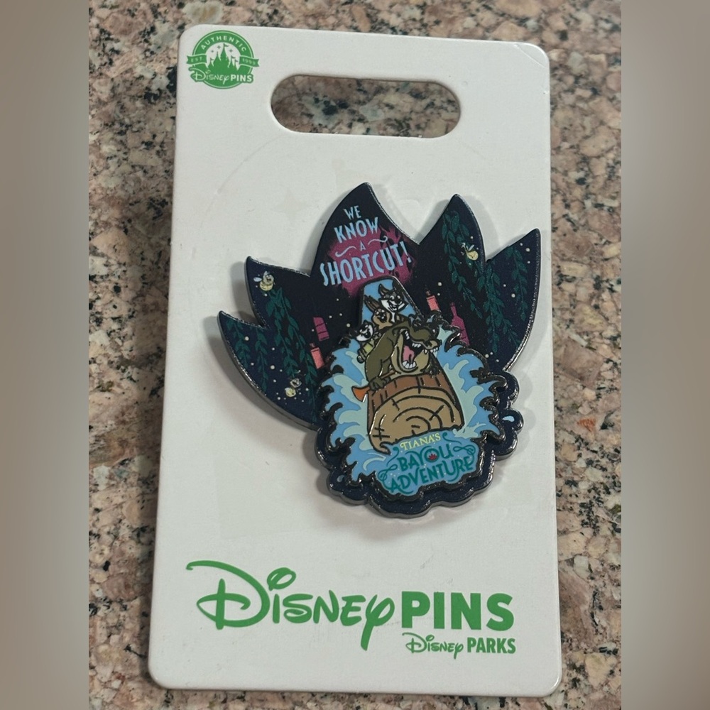 DISNEY TIANA'S BAYOU ADVENTURE WE KNOW A SHORTCUT LOUIS LOG PIN PRINCE
FROG OE